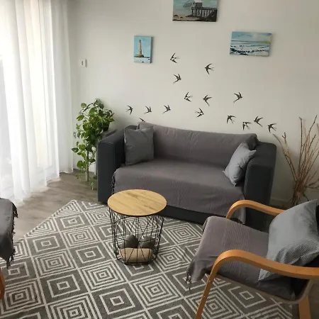 Holiday home Maisonnette Entre Foret Et Occean Vendays-Montalivet